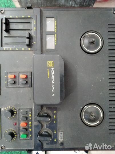 Катушечный магнитофон