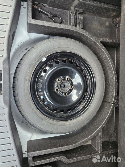 Ford Focus 1.6 МТ, 2013, 236 000 км