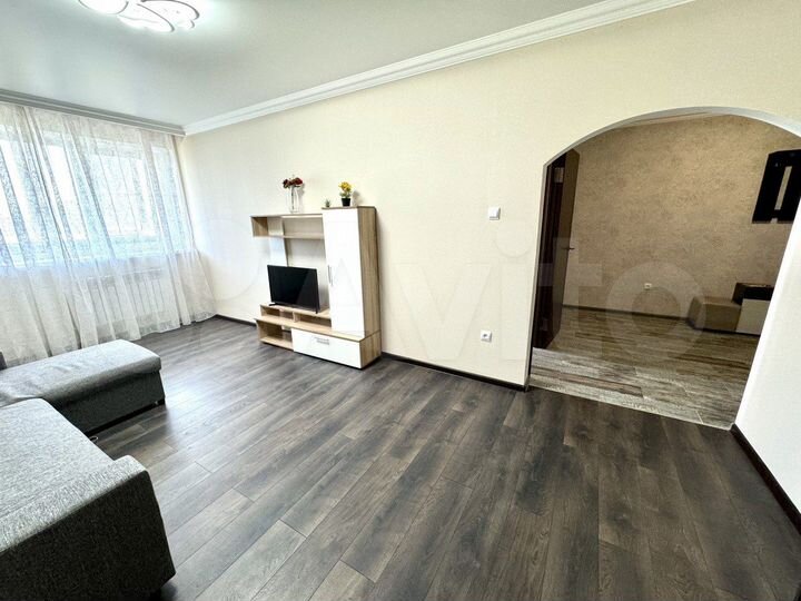 1-к. квартира, 58 м², 8/10 эт.