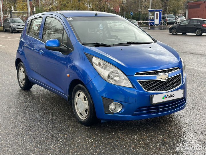 Chevrolet Spark 1.0 AT, 2011, 151 000 км