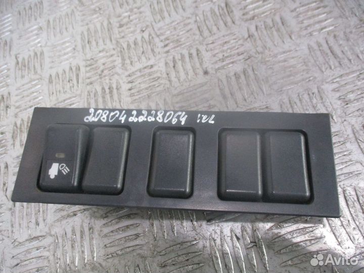 Панель кнопок Volvo 3175615