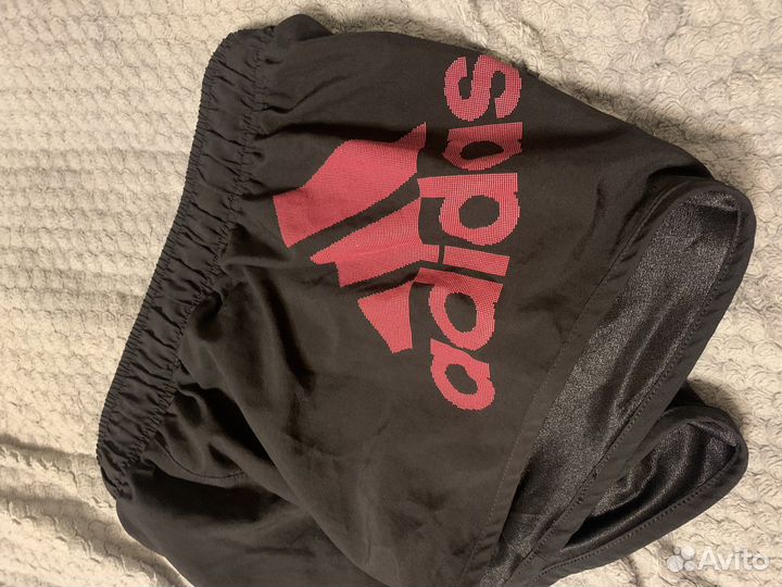 Спортивные шорты adidas