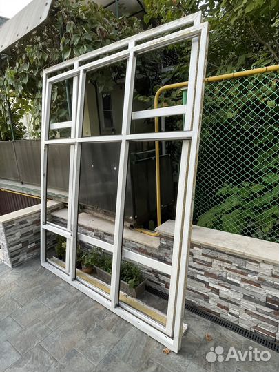 Оконная рама пластиковая