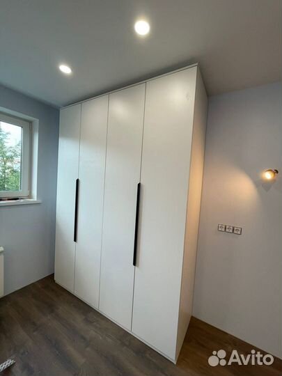 Шкафчик для ванной