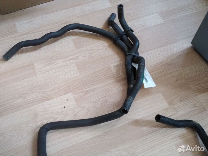 Патрубки отопителя land rover discovery III