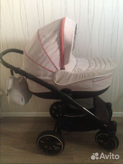 Продаю коляску 2 в 1 Noordi