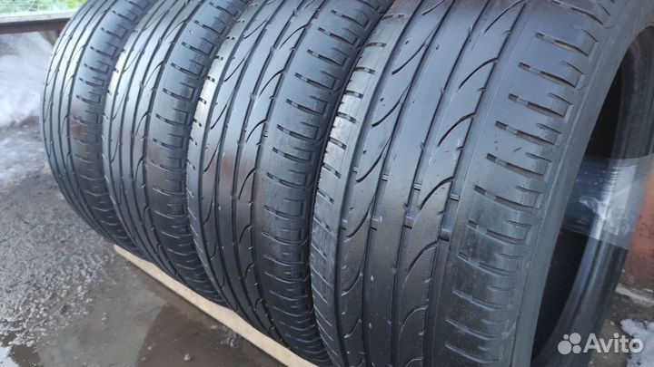 Bridgestone Dueler H/P Sport 235/55 R17