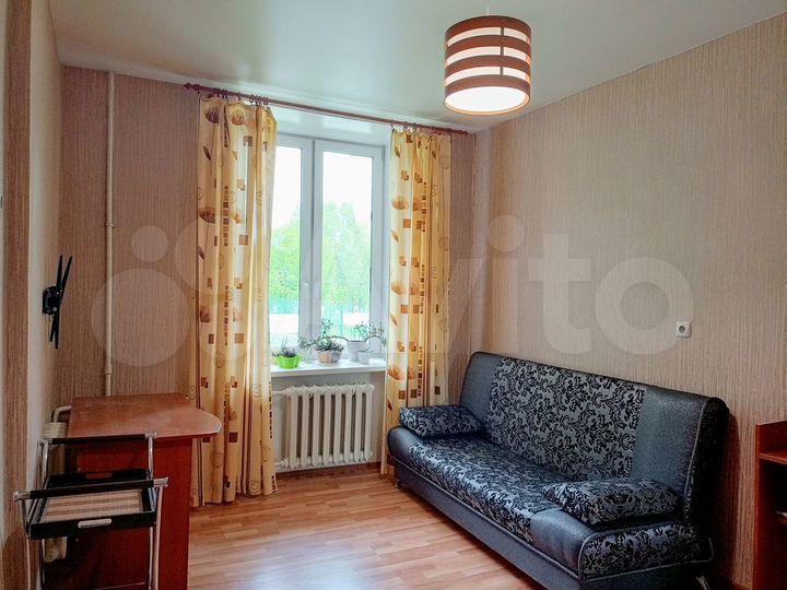 3-к. квартира, 71,1 м², 2/4 эт.