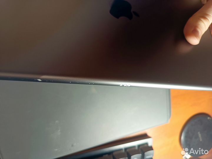 iPad 8th 10.2 2020 128gb Wi-Fi+клавиатура Logitech