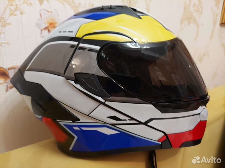 Мото шлем,модуляр, L и XXL.новый