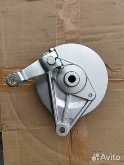 Тормозная крышка задняя для мопеда Альфа /Дельта