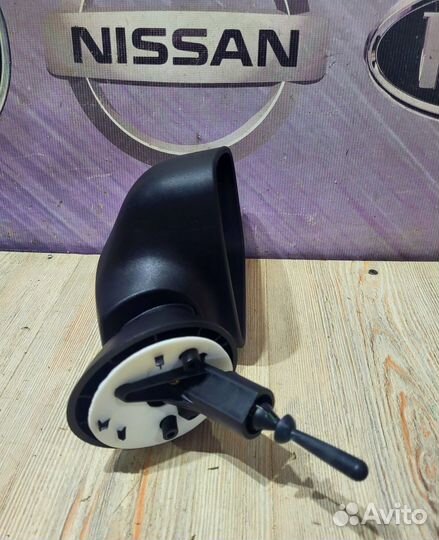 Зеркало Nissan terrano D10 Прав