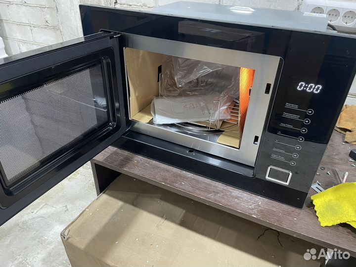 Встраиваемая Микроволновая печь Midea 25Литров