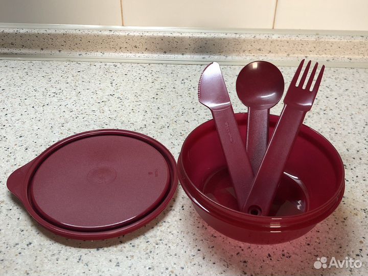 Набор дорожный, надежный от Tupperware