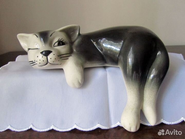 Статуэтка Кот