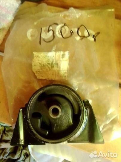 Сполер ниссан серена