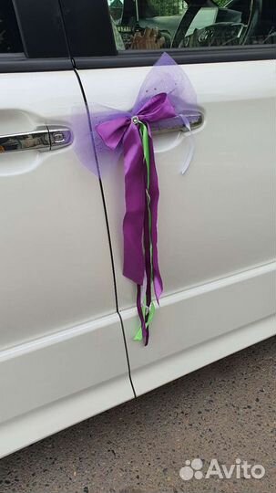 Свадебные украшения на машину