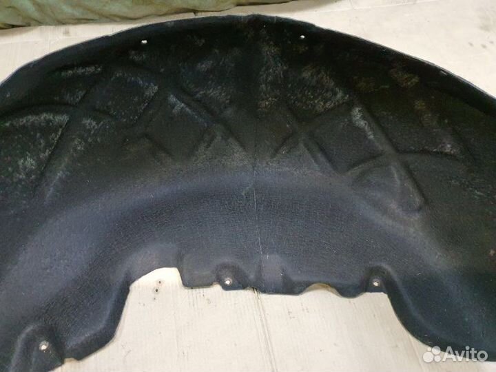 Подкрылок задний левый Porsche Cayenne 958 M4852