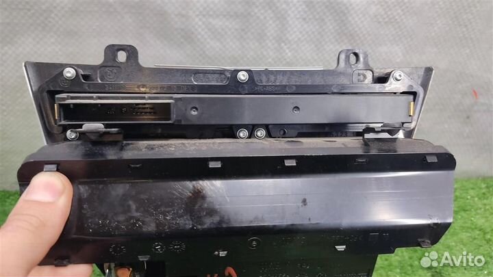 Накладка консоли BMW X3 (E83) 2004