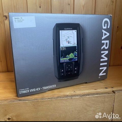 Эхолот Garmin striker vivid 4cv