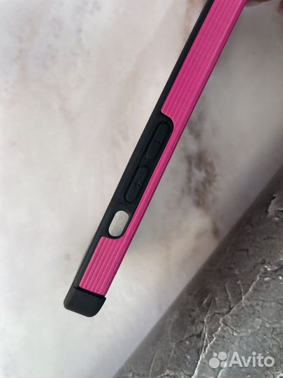 Чехол на iPhone 14