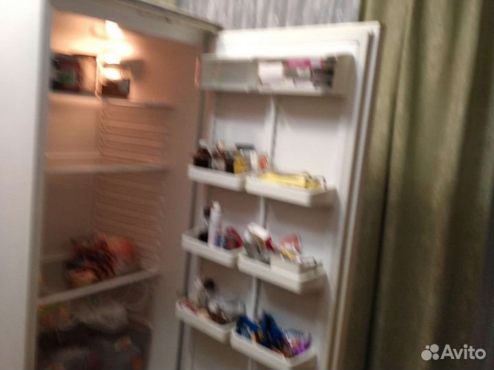 Холодильник бу Атлант