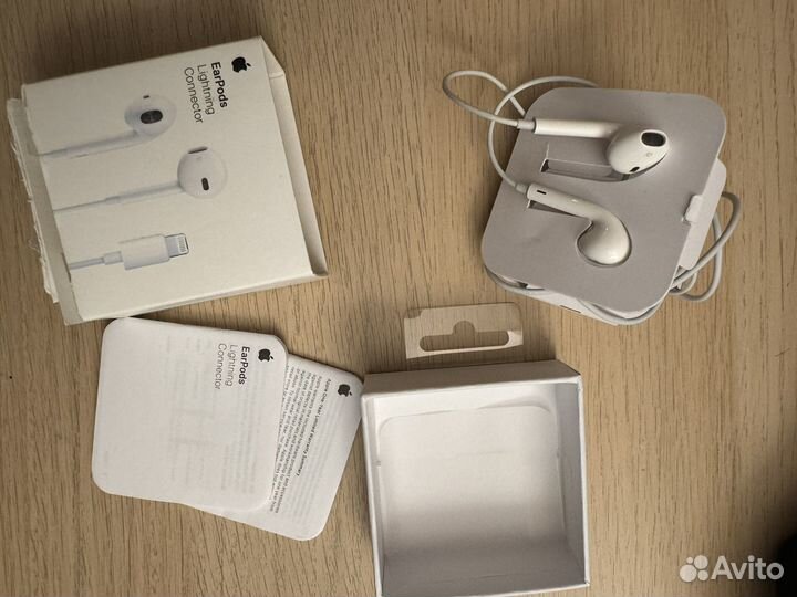 Наушники apple earpods lightning