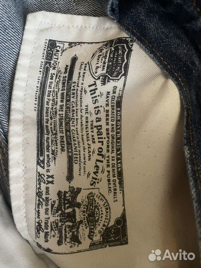 Джинсы levis