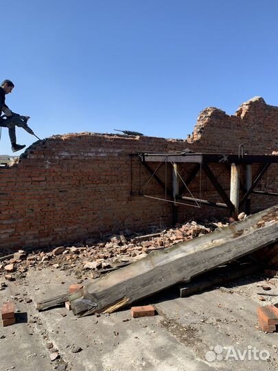 Демонтаж зданий и сооружений, снос зданий