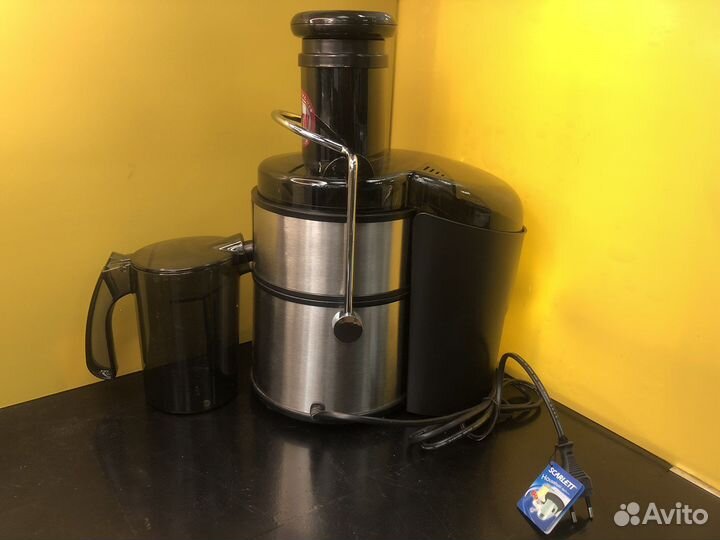 Z.7317 Соковыжималка Scarlett SC-019