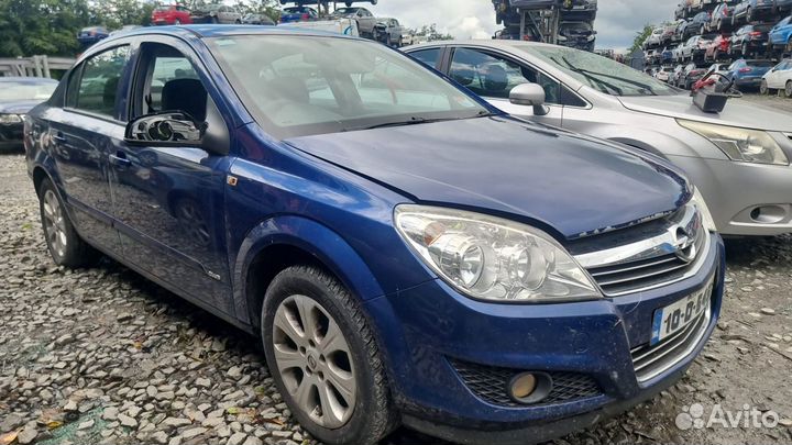 Суппорт тормозной задний правый opel astra H 2008