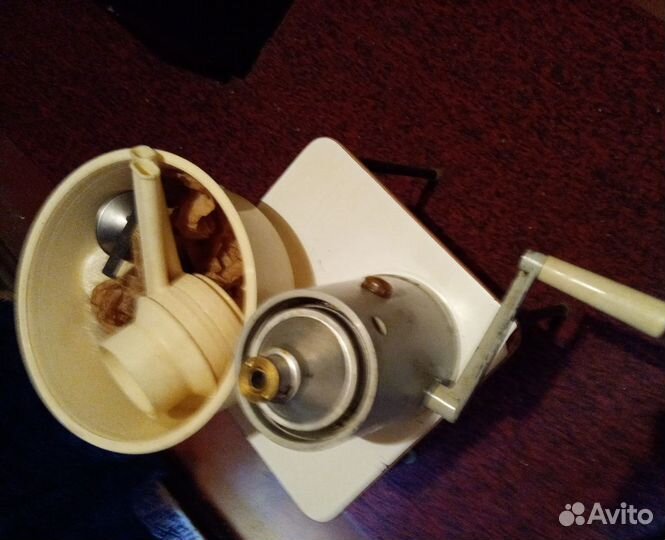 Сипаратор ручной для молока