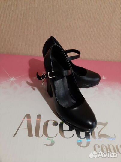 Туфли женские