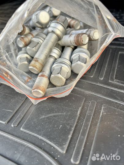 Болты колесные длинные mercedes W167 М14х1.5/55