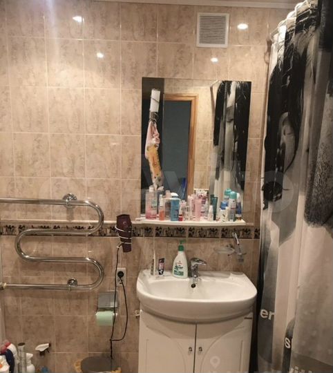 2-к. квартира, 56 м², 3/5 эт.