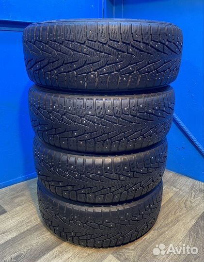 Nokian Tyres Hakkapeliitta 7 SUV 225/60 R17