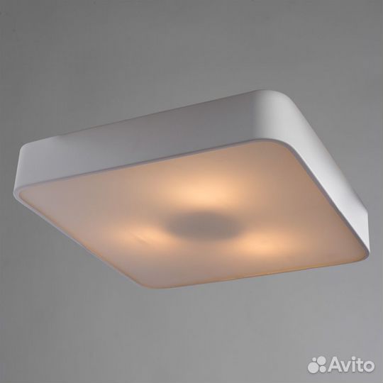 Светильник Arte Lamp Cosmopolitan A7210PL-3WH