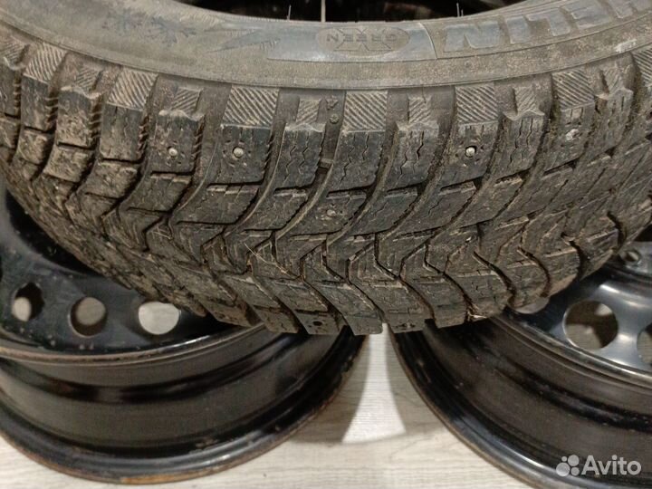 Зимняя резина 185/65 r15 с дисками18