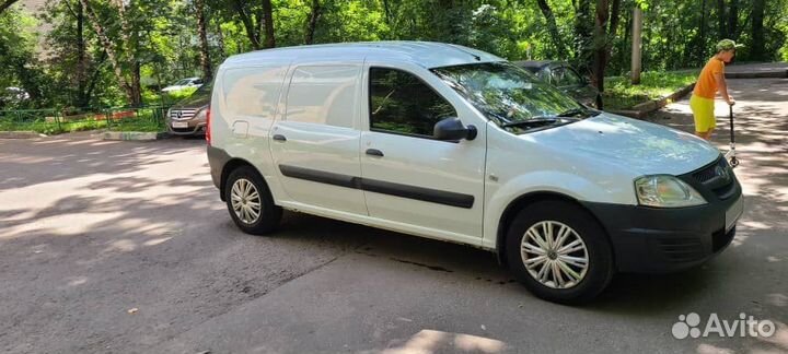 LADA Largus 1.6 МТ, 2017, 110 000 км