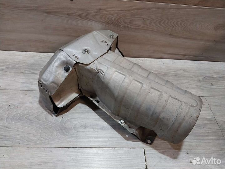 Защита коллектора Peugeot 308 тепловой экран