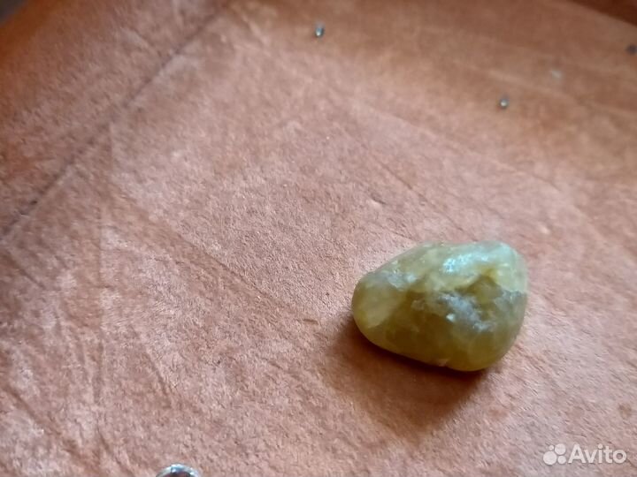 Камень для коллекции кварц