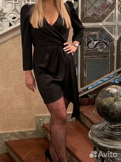 Платье River Island со шлейфом спереди