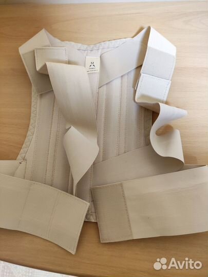 Корректор осанки для взрослых Тривес, размер М