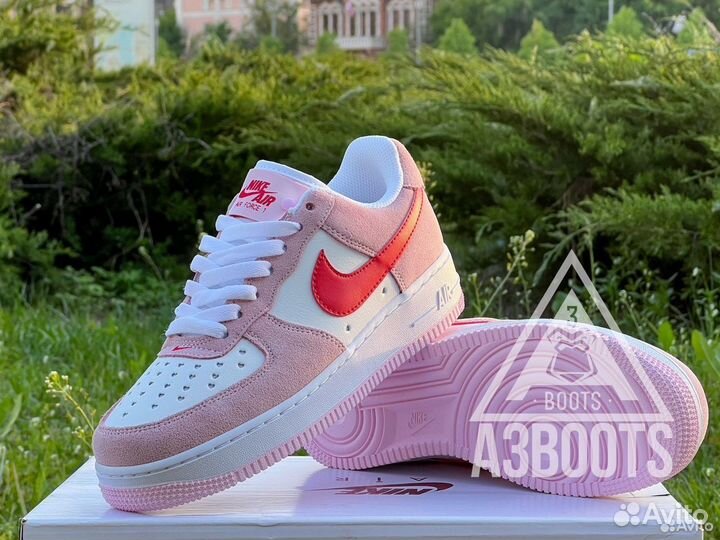 Nike Air Force 1