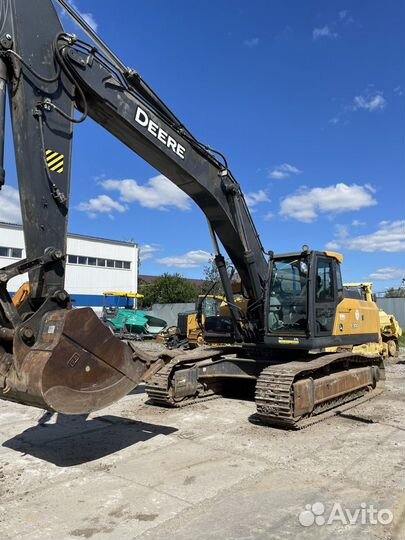Гусеничный экскаватор John Deere E330 LC, 2017