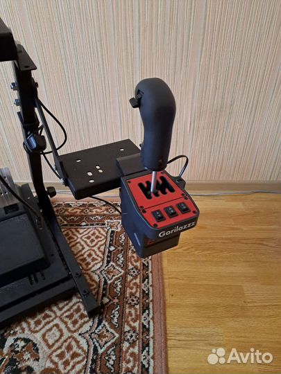 Игровой руль с 3 педалями и коробкой передач