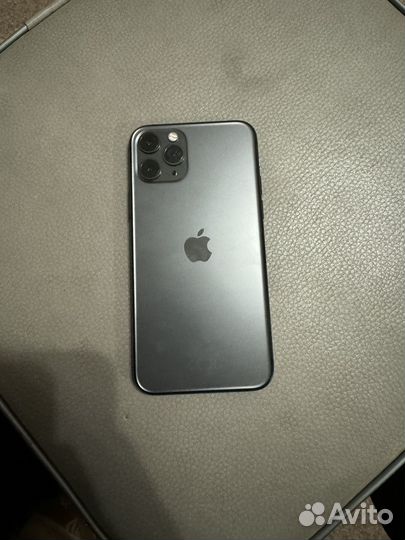 iPhone 11 Pro, 64 ГБ