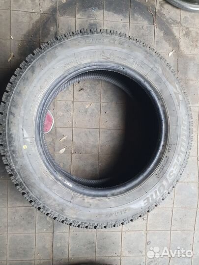 Bridgestone Blizzak Spike-02 175/65 R14