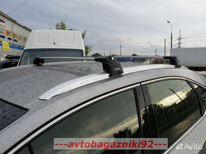 Багажник Turtle AIR2 S на интегрированный рейлинг