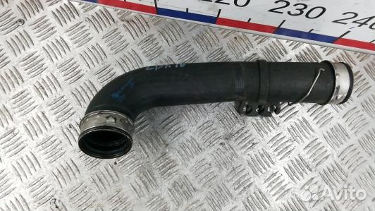 Патрубок интеркулера volkswagen touran (1T1, 1T2)